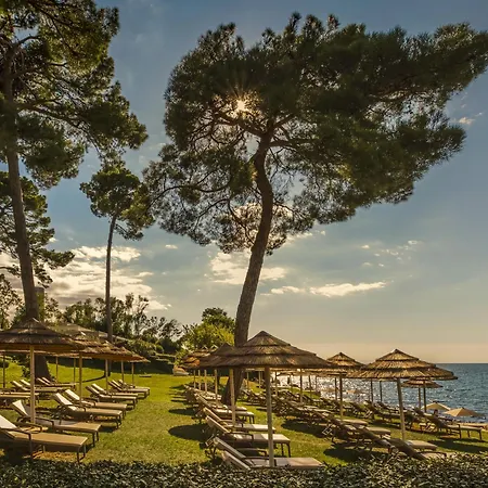 Isabella Island Resort, Valamar Collection מלון 4*