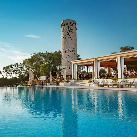 Отель Isabella Island & Villas, Valamar Collection