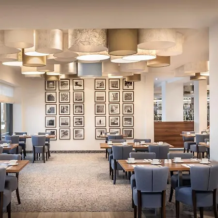 Isabella Island Resort, Valamar Collection מלון פורץ