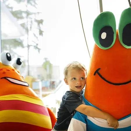 Isabella Island & 4*