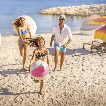 Szálloda Isabella Island & 4*