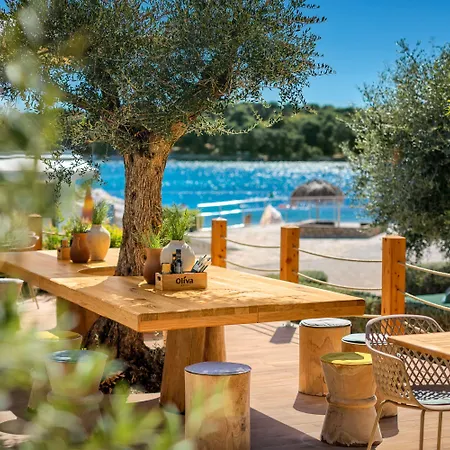 Isabella Island Resort, Valamar Collection 4* Porec