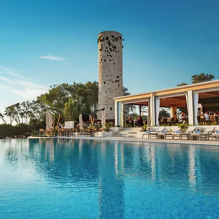 Isabella Island Resort, Valamar Collection Hotel
