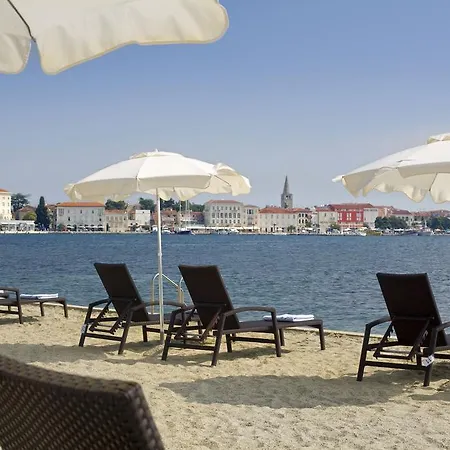 Szálloda Isabella Island & 4*