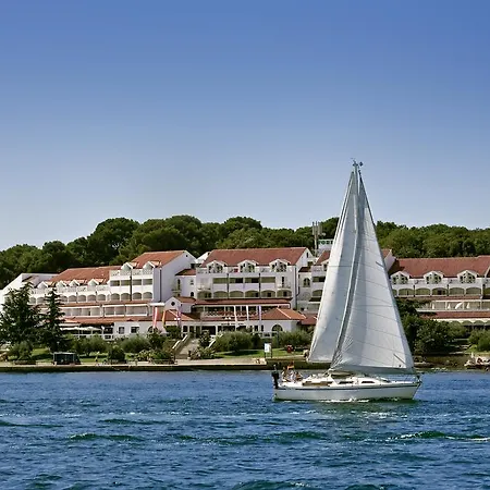 酒店 Isabella Island & Villas, Valamar Collection 波雷奇