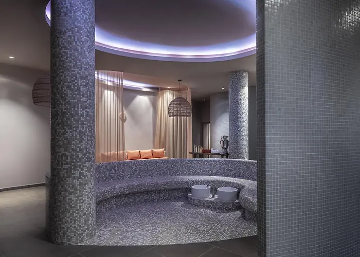 Isabella Island & Villas, Valamar Collection Отель Пореч