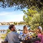 Isabella Island & Villas, Valamar Collection Hotel